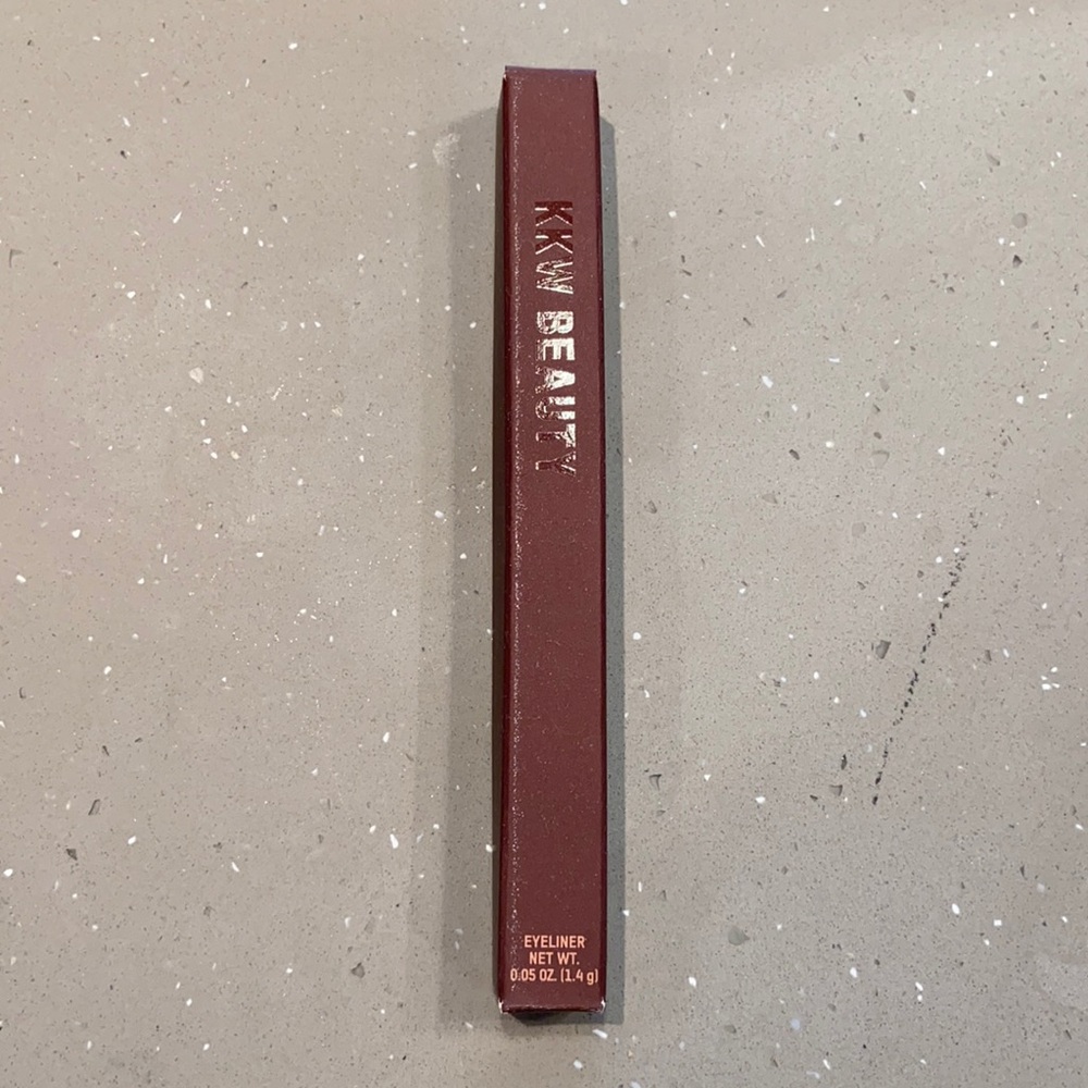 KKW Beauty eyeliner